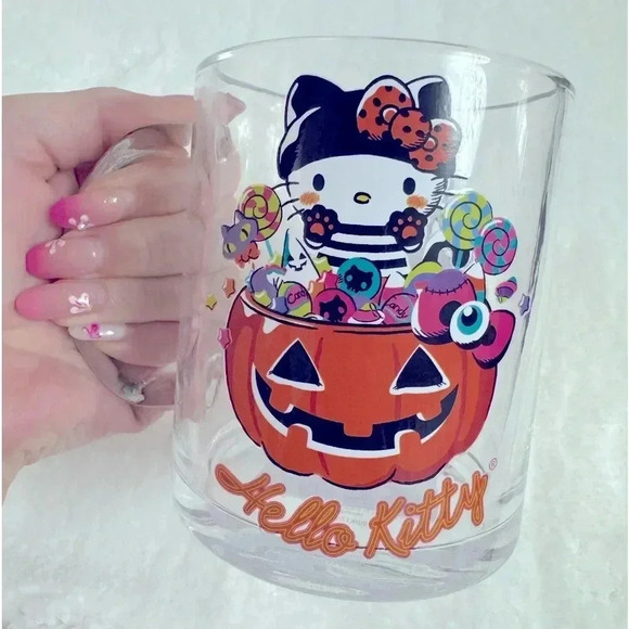 Viral Hello Kitty Halloween Mug Coffee Cup NEW Tik Tok 17.5 ounces - Picture 1 of 7